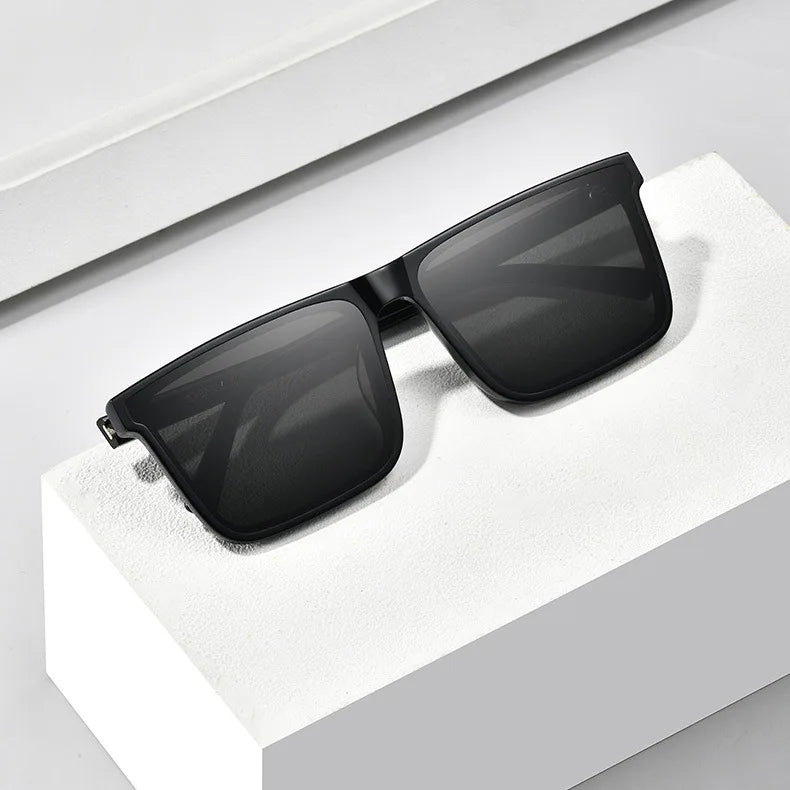 Everyday Elegance Unisex Sunglasses , UV Protection